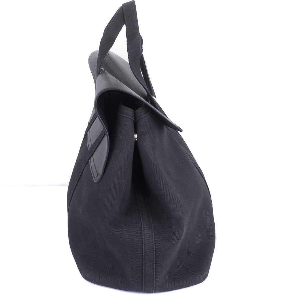 Black Weekend Bag