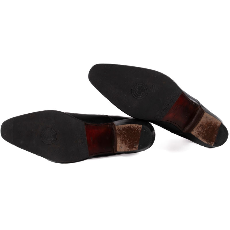 Finsbury Black Chelsea Boots