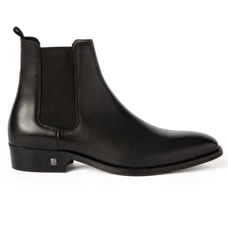 Est. Retail 3995 SEK - Black Leather Chelsea Boot, 45