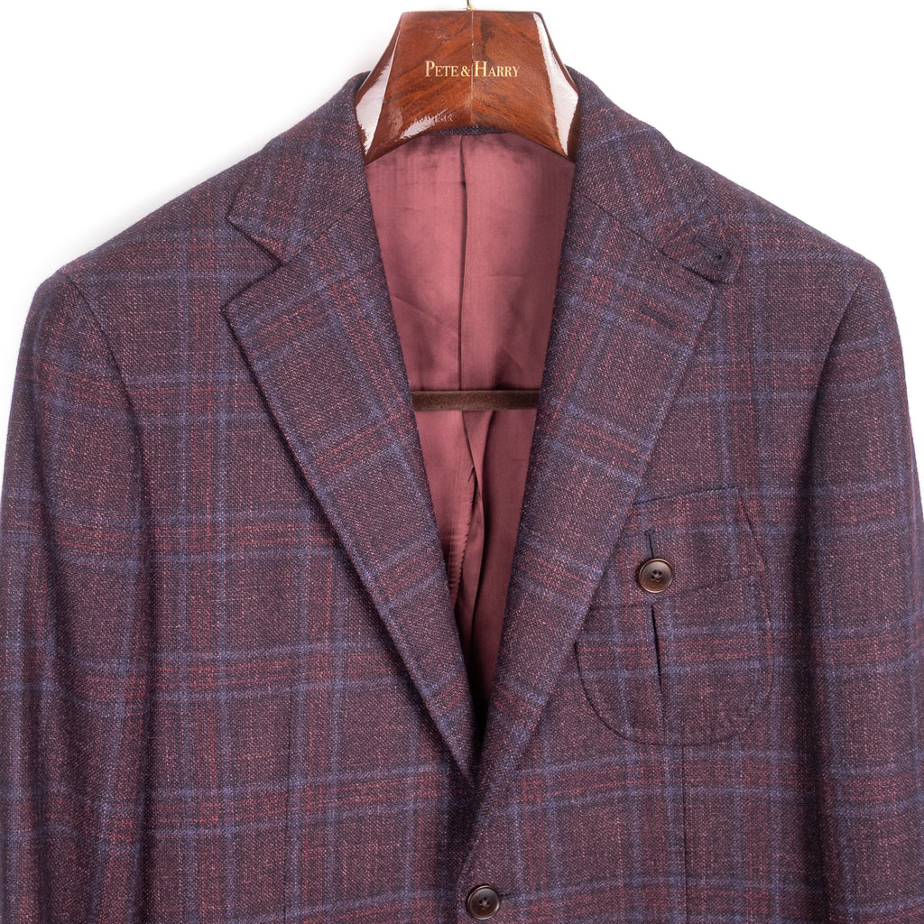 Burgundy Checks Pleated Flap Pocket Sport Coat