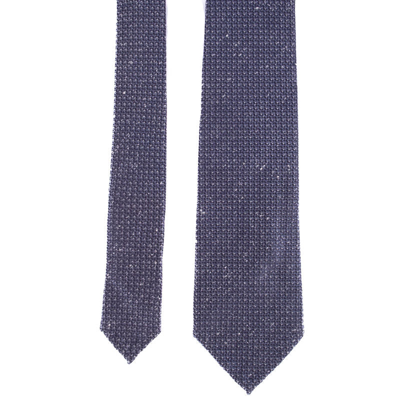 Blue and White Patterned Tie