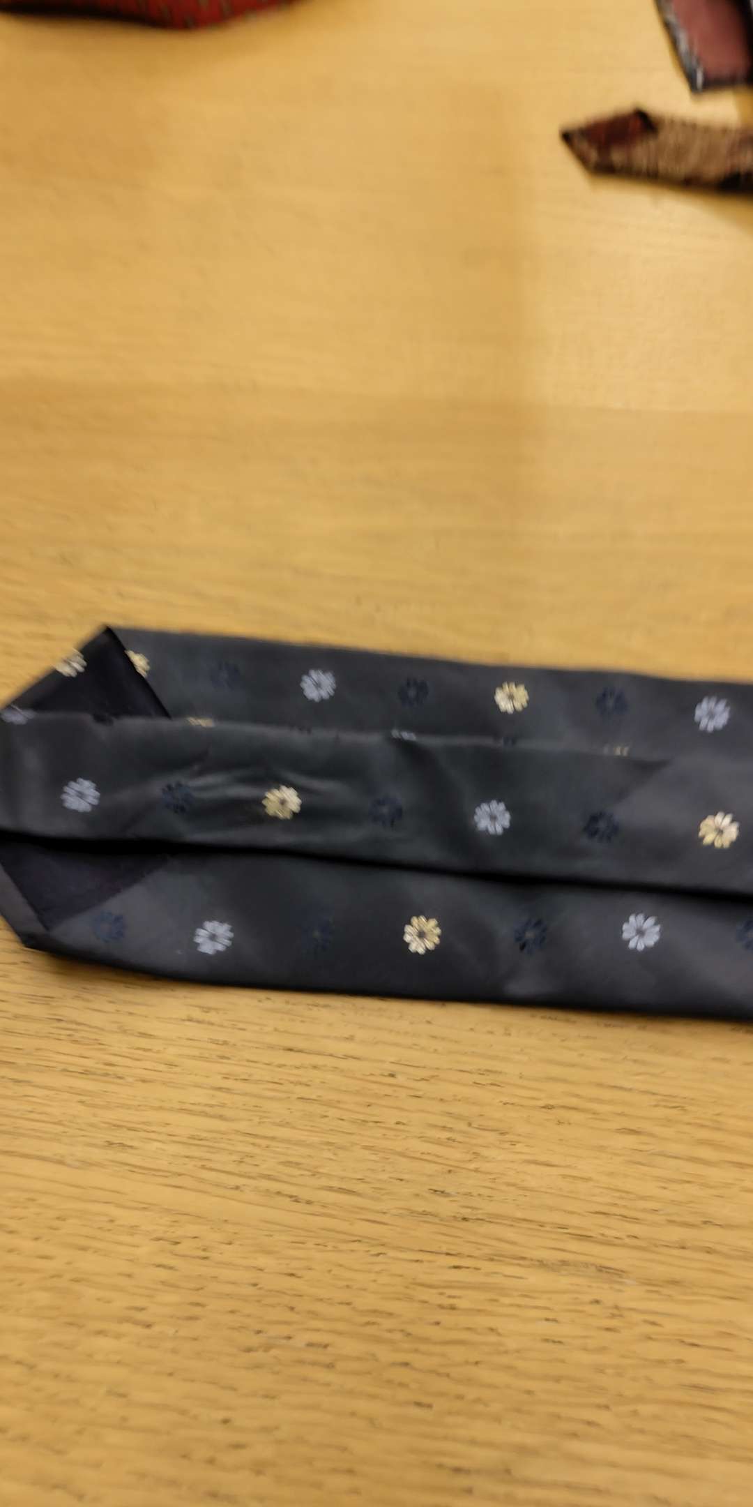 Grey Floral Tie