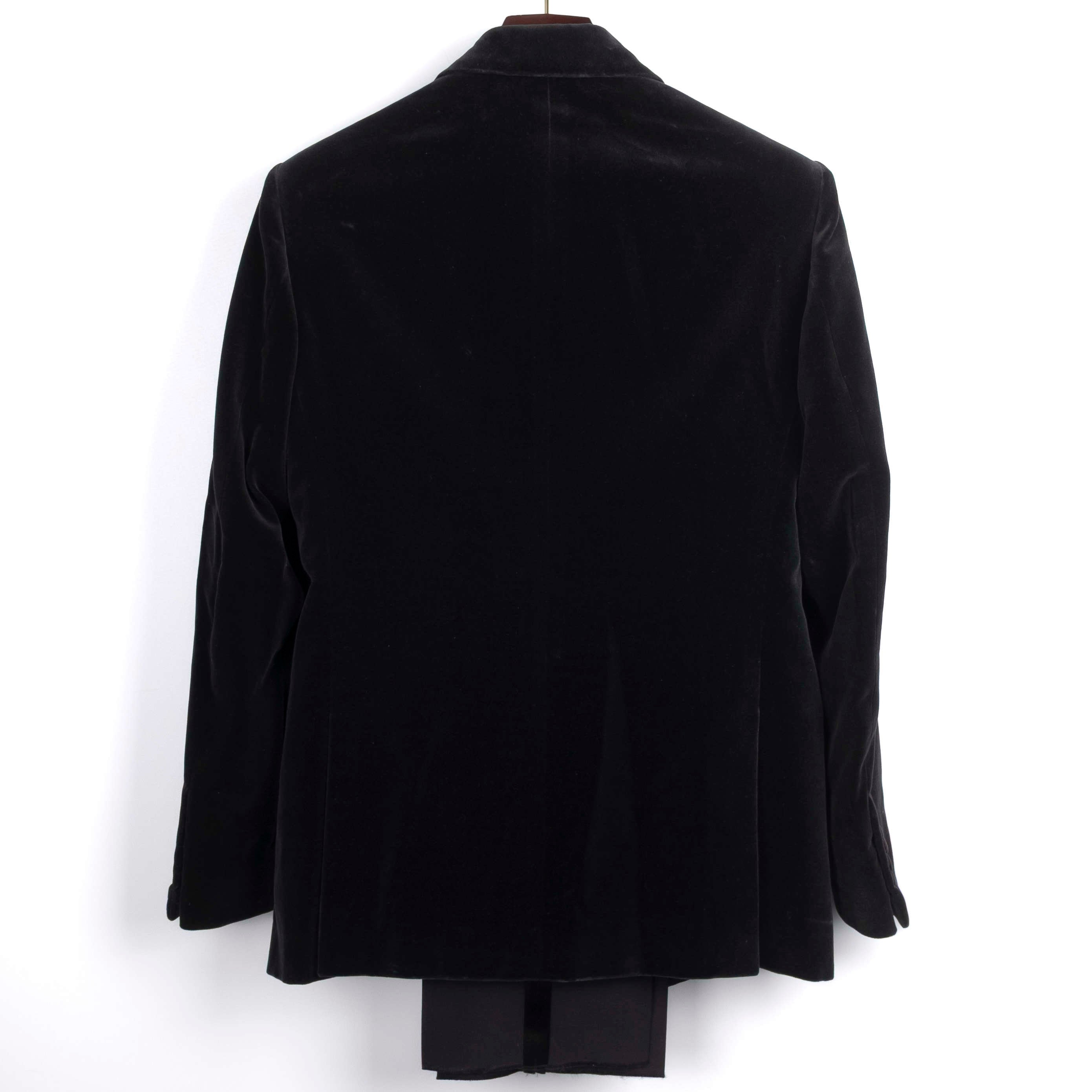 Est Retail Price 20 000 SEK -Neapolitan Hand Tailored Black Velvet Double Breasted Tuxedo Suit Sz 48