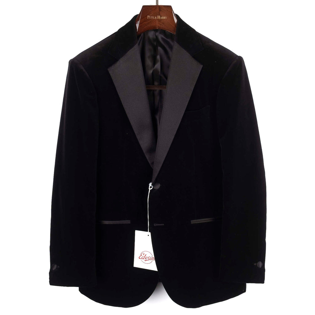 Est Retail Price 10 000 SEK - Neapolitan Hand Tailored Black Velvet Tuxedo Sz 48