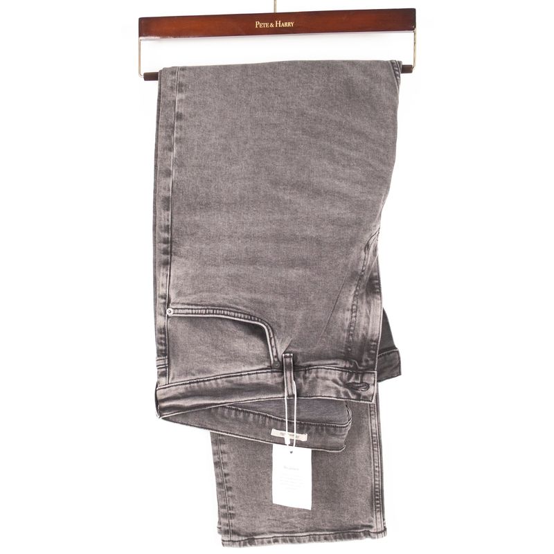 Regular Black Wash Jeans