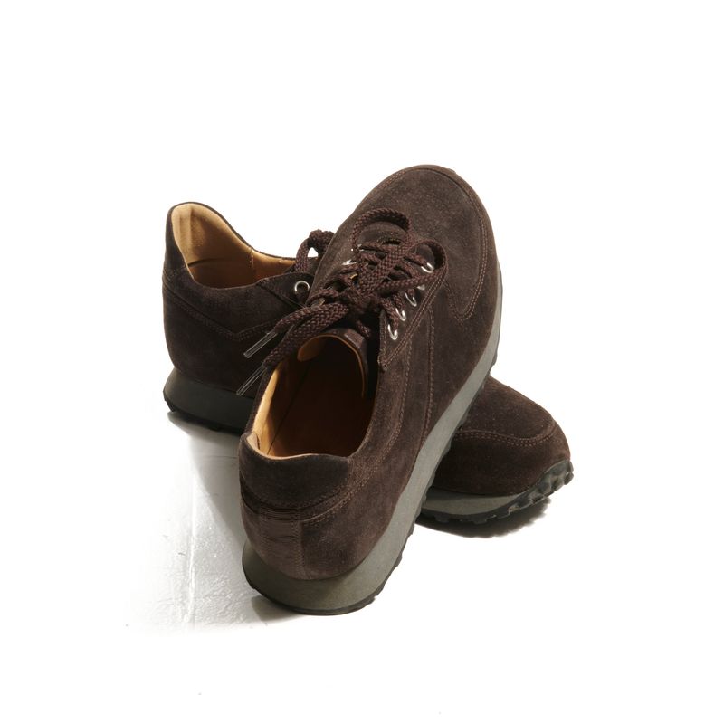 C.QP Stride Brown Suede Sneakers Sz 39 (EU)