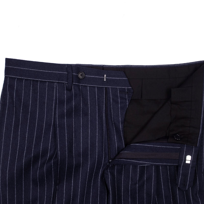 Est Retail Price 20 000 SEK - Eduardo de Simone  Double Breasted Navy Pinstripe Flannel Suit Sz 50