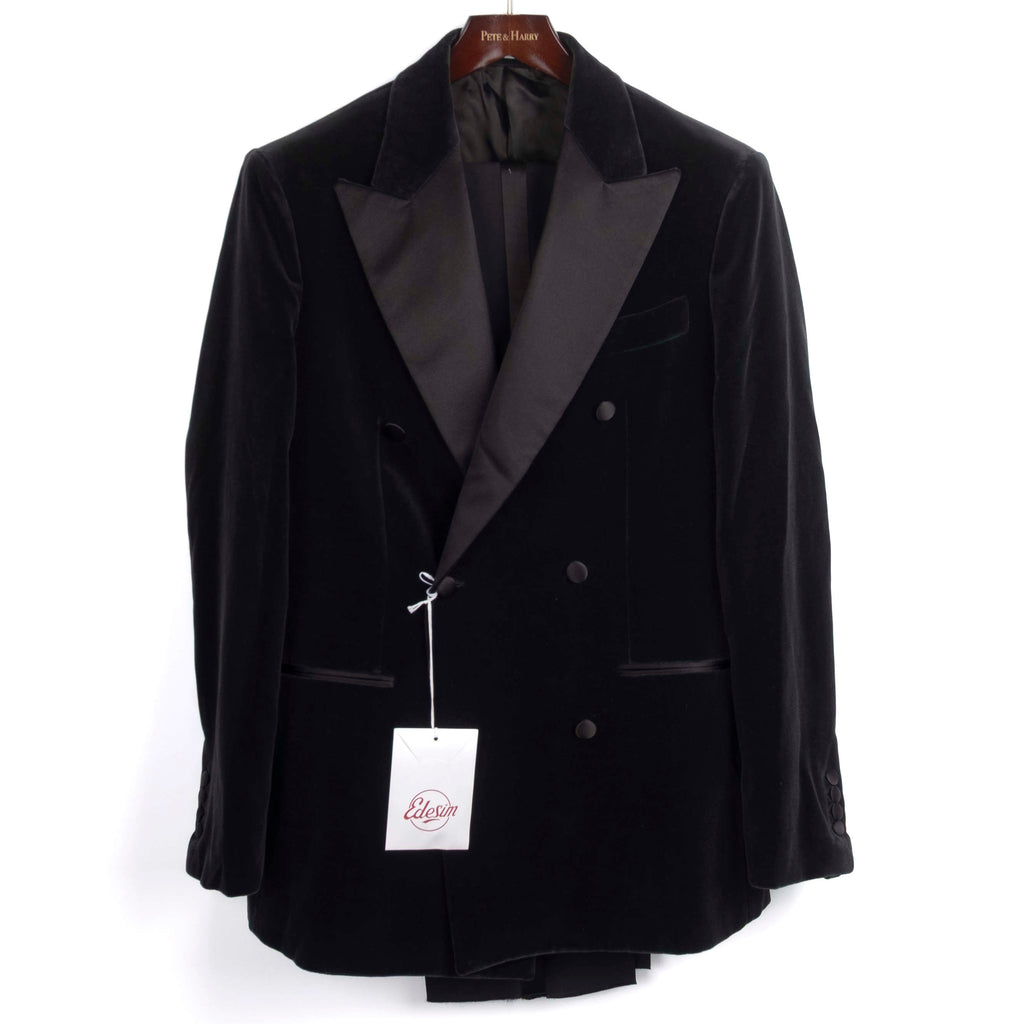 Est Retail Price 20 000 SEK -Neapolitan Hand Tailored Black Velvet Double Breasted Tuxedo Suit Sz 48