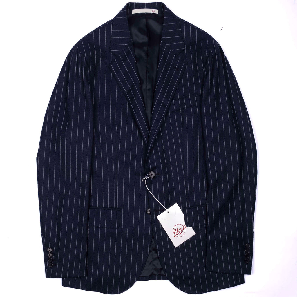 Est Retail Price 20 000 SEK - Neapolitan Hand Tailored Navy Chalk Stripe Suit