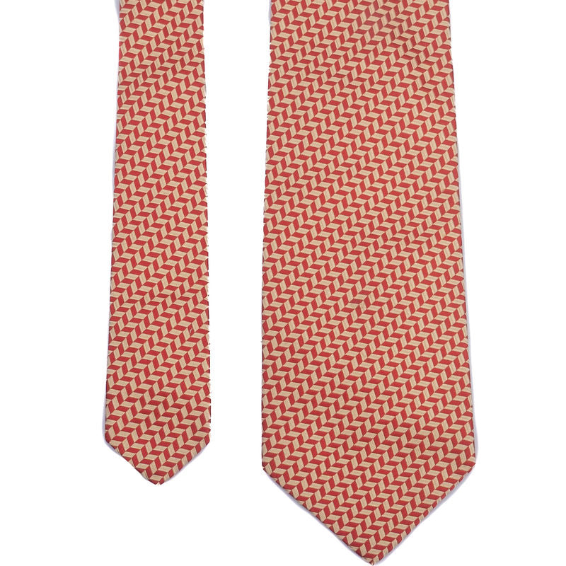 Red and Gold Patterned Tie